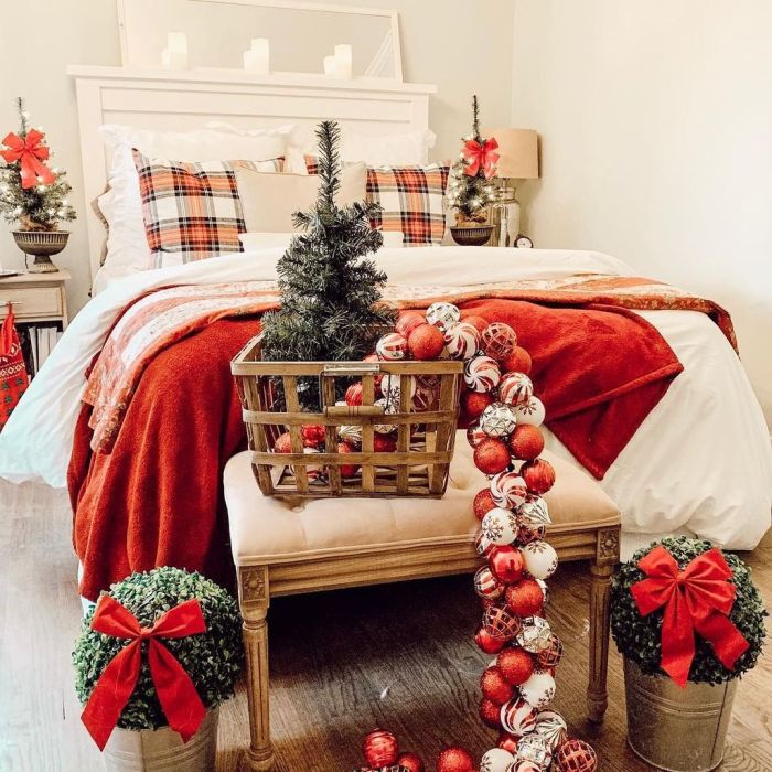 Bedroom christmas decorate